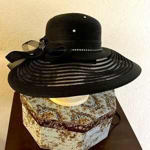 Lady’s church hat